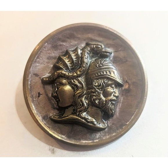 Vintage Roman Pictoral Shank Button Minerva And Jupiter Molded Pewter Wood Back - Picture 1 of 5